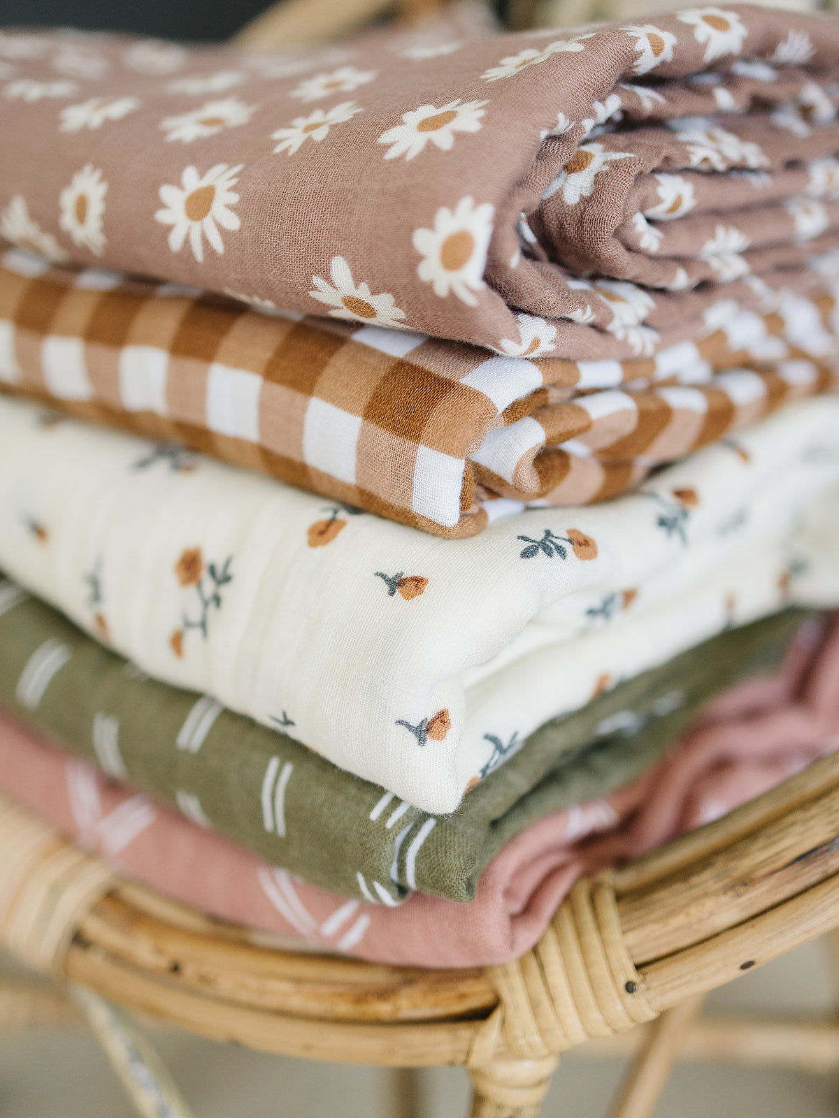 Gingham Muslin Quilt — product image 8